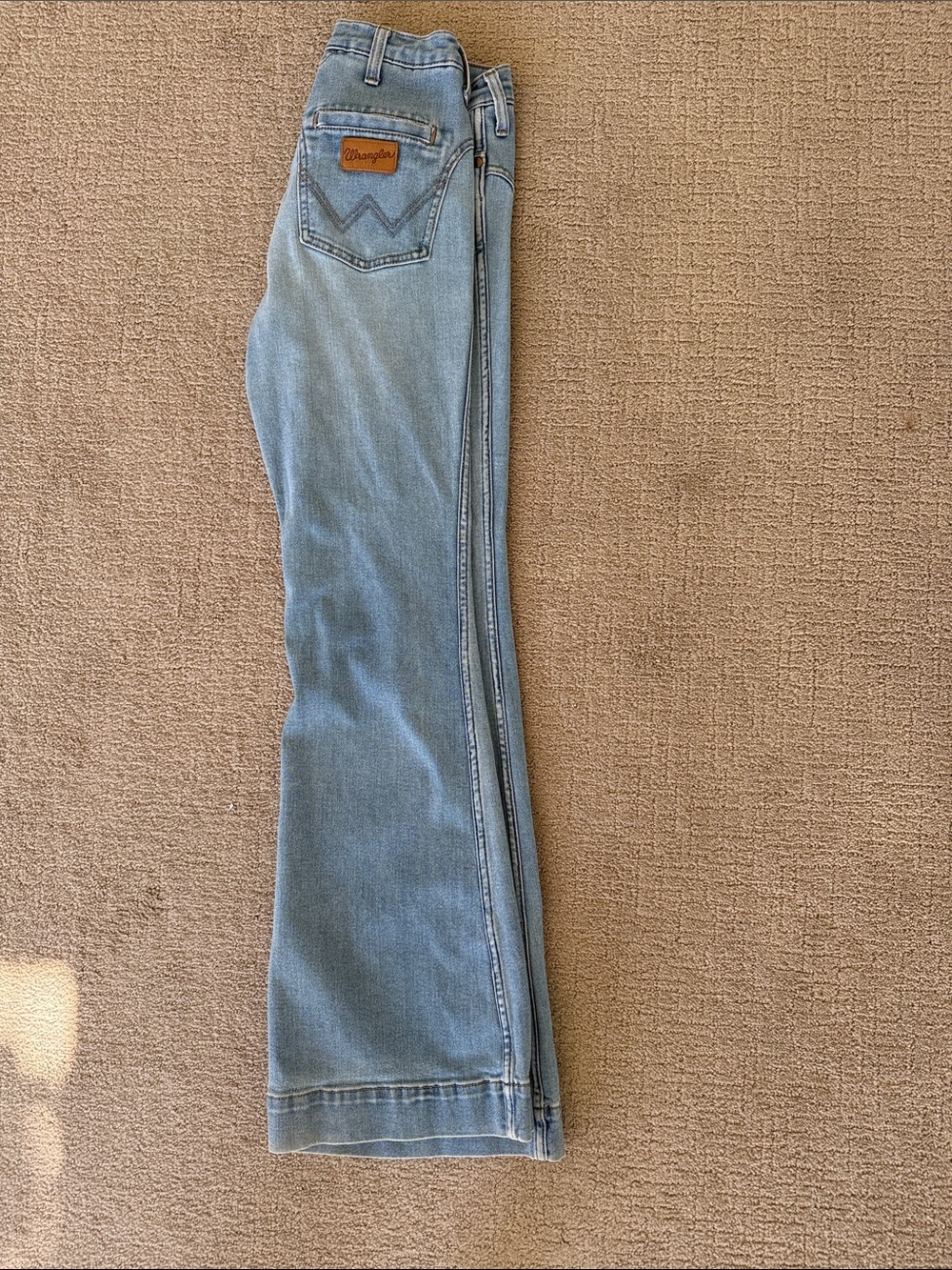 Wrangler Light Blue Denim Jeans with Leather Patch - Picture 2 of 4